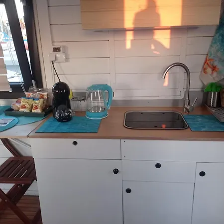Ботель Houseboat Bluseadream Dolphin 2 Альгеро