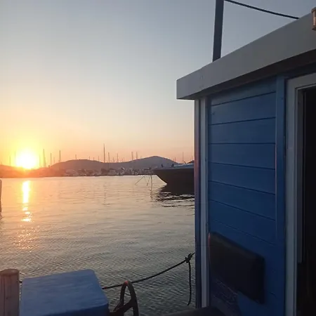 Houseboat Bluseadream Dolphin 2 Ботель Альгеро