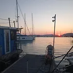Botel Houseboat Bluseadream Dolphin 2 Alghero